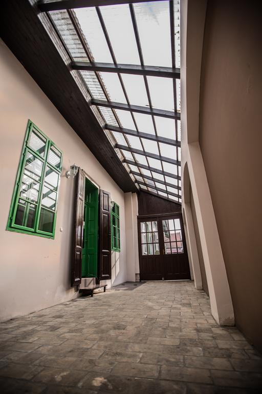 Rooms Lisnic Osijek Exterior photo