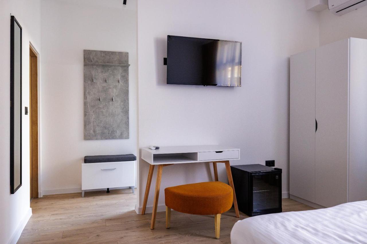 Rooms Lisnic Osijek Exterior photo