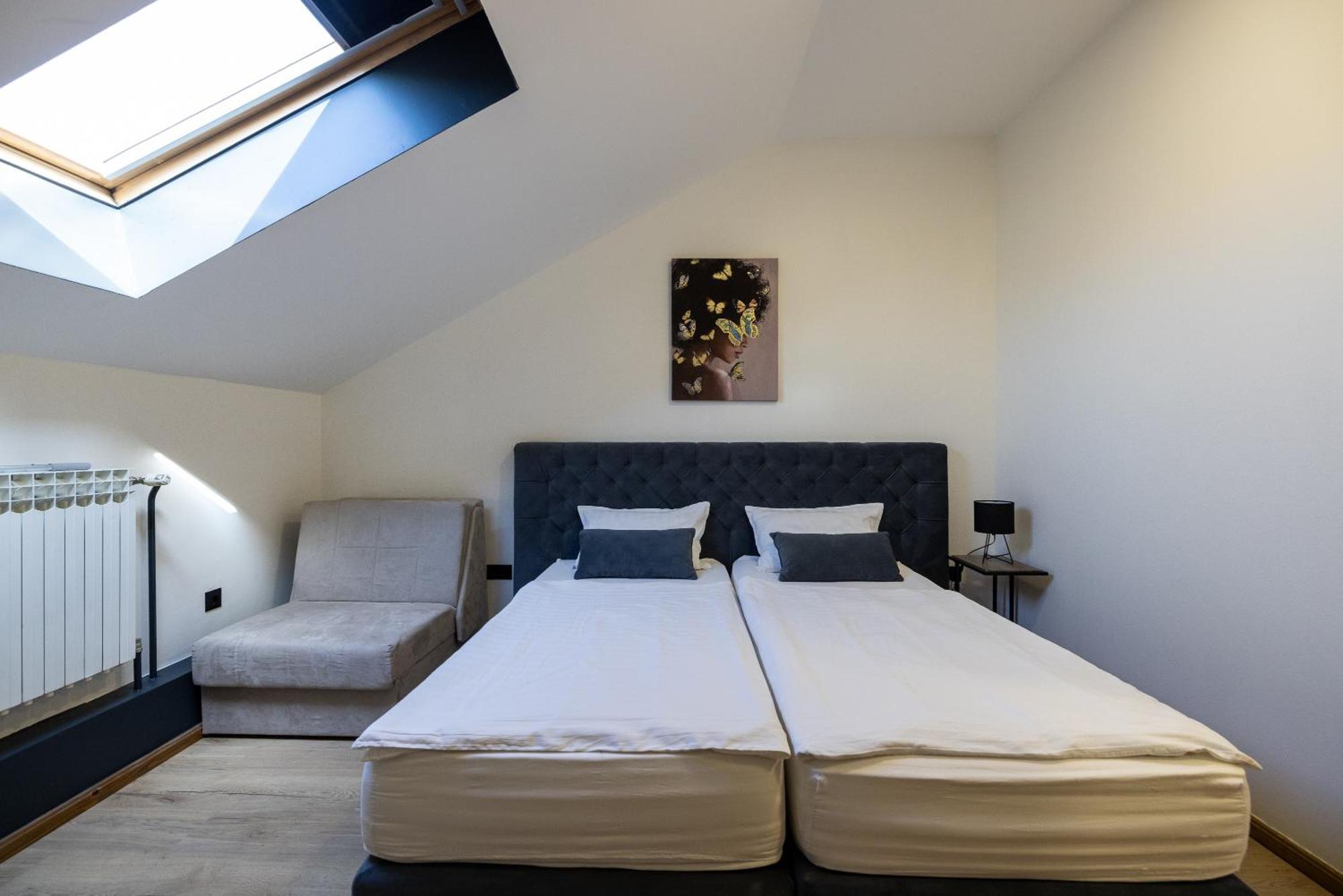 Rooms Lisnic Osijek Exterior photo
